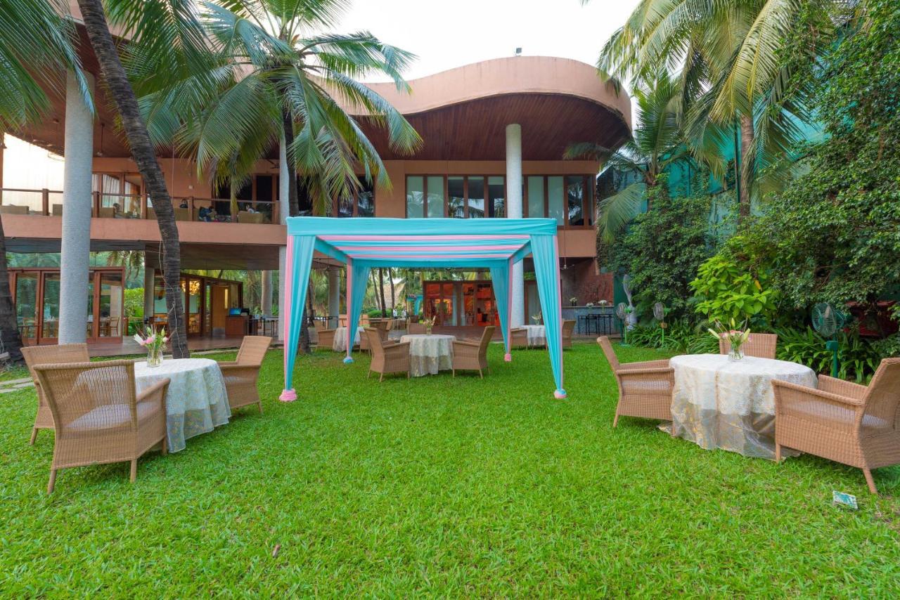 Waterstones Hotel Bombay Esterno foto