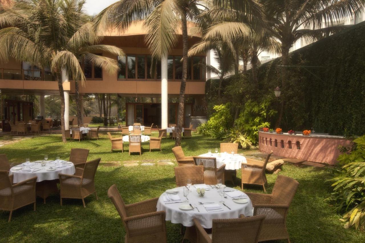 Waterstones Hotel Bombay Esterno foto