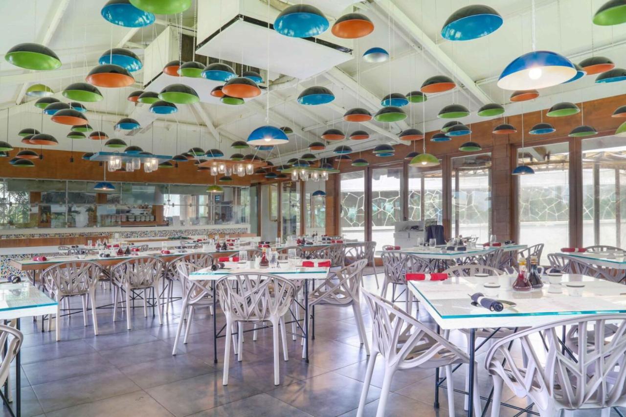 Waterstones Hotel Bombay Esterno foto