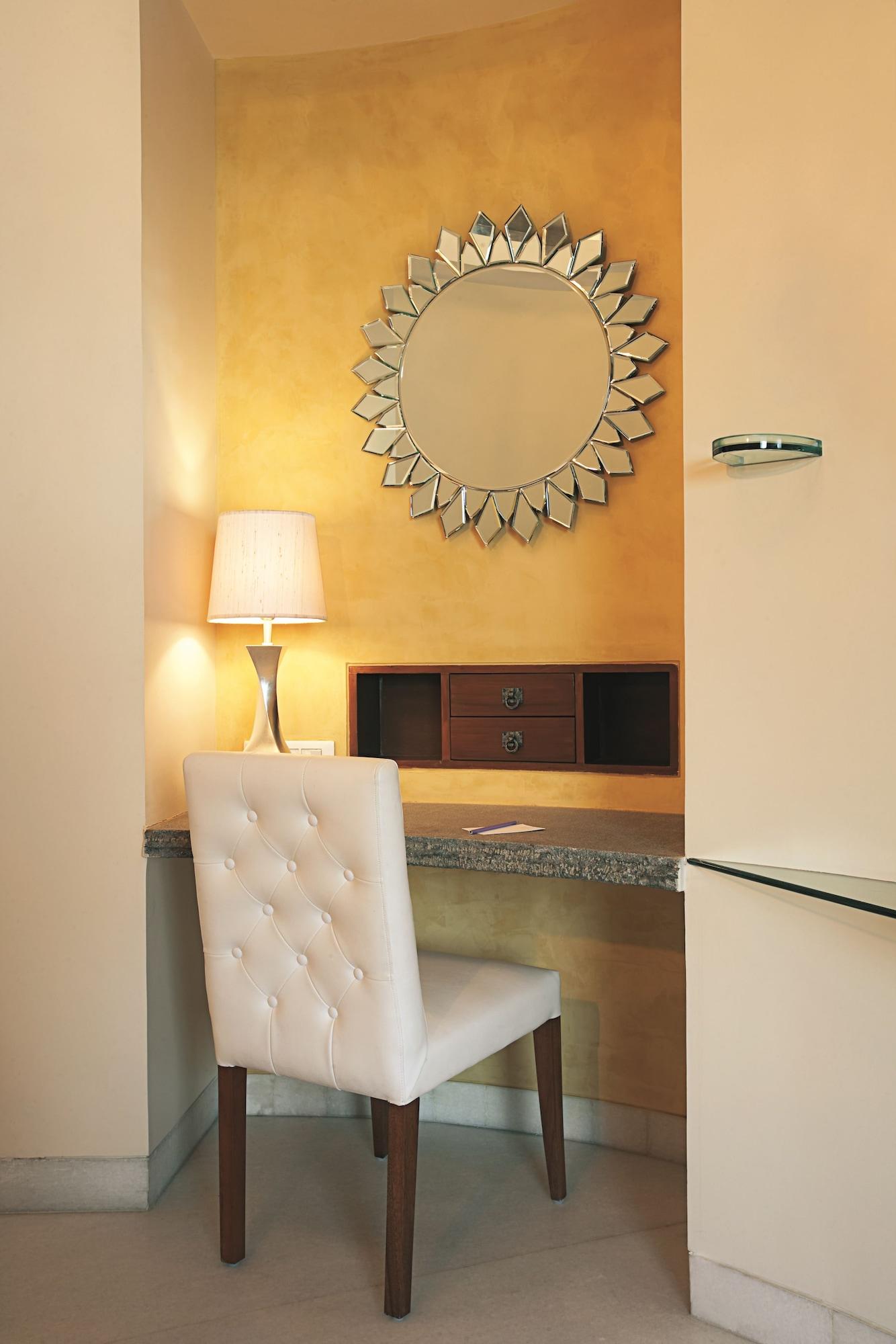 Waterstones Hotel Bombay Esterno foto
