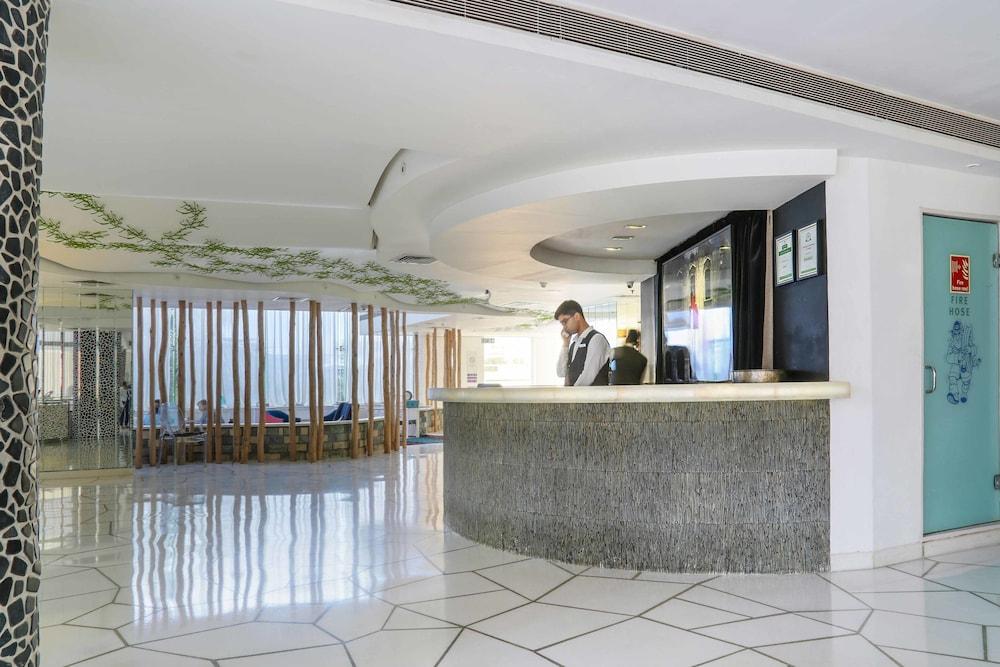 Waterstones Hotel Bombay Esterno foto