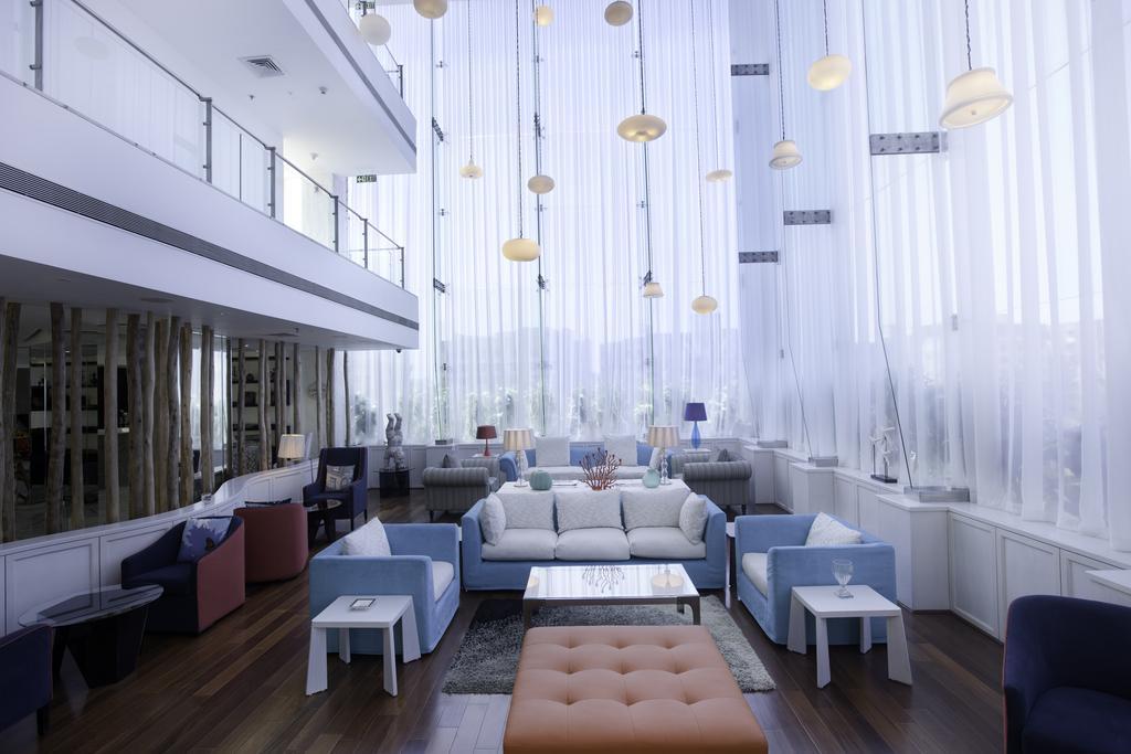 Waterstones Hotel Bombay Esterno foto