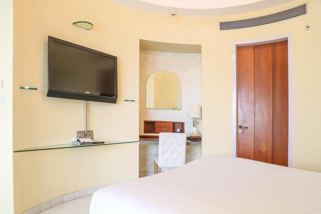 Waterstones Hotel Bombay Esterno foto